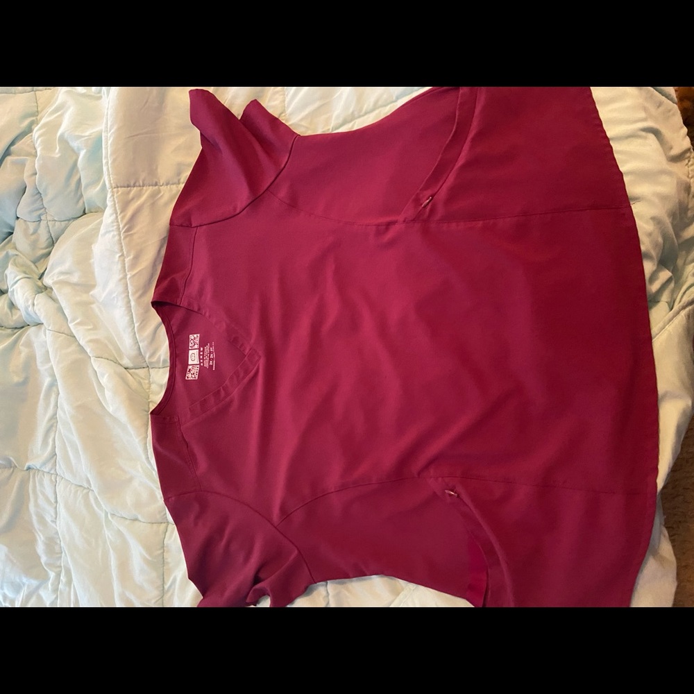 Wonderwink aero stretch scrub top